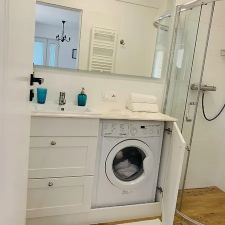 Daire Hilltom By The Sea *